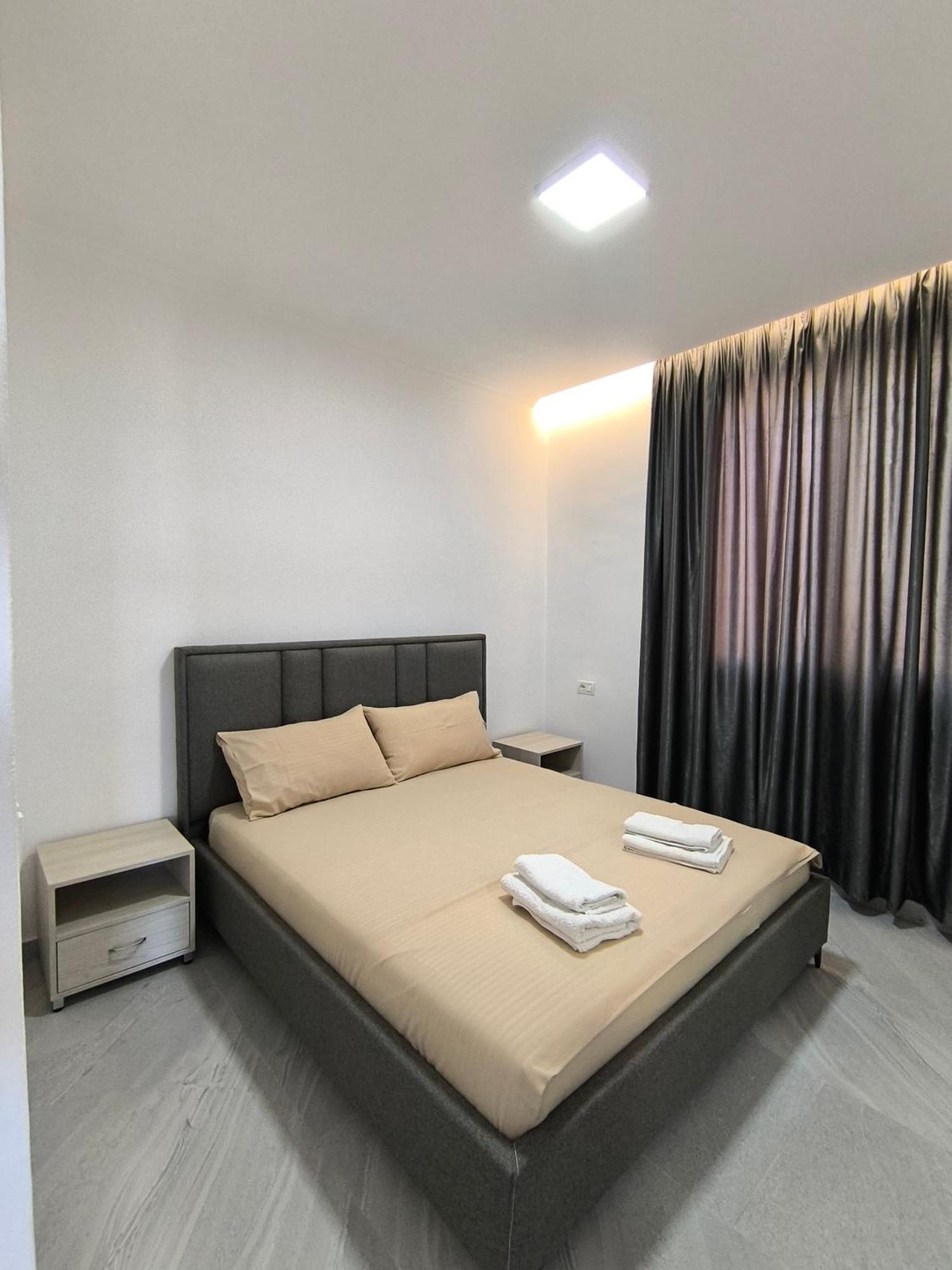 Kaful Apartments Qeparo Extérieur photo