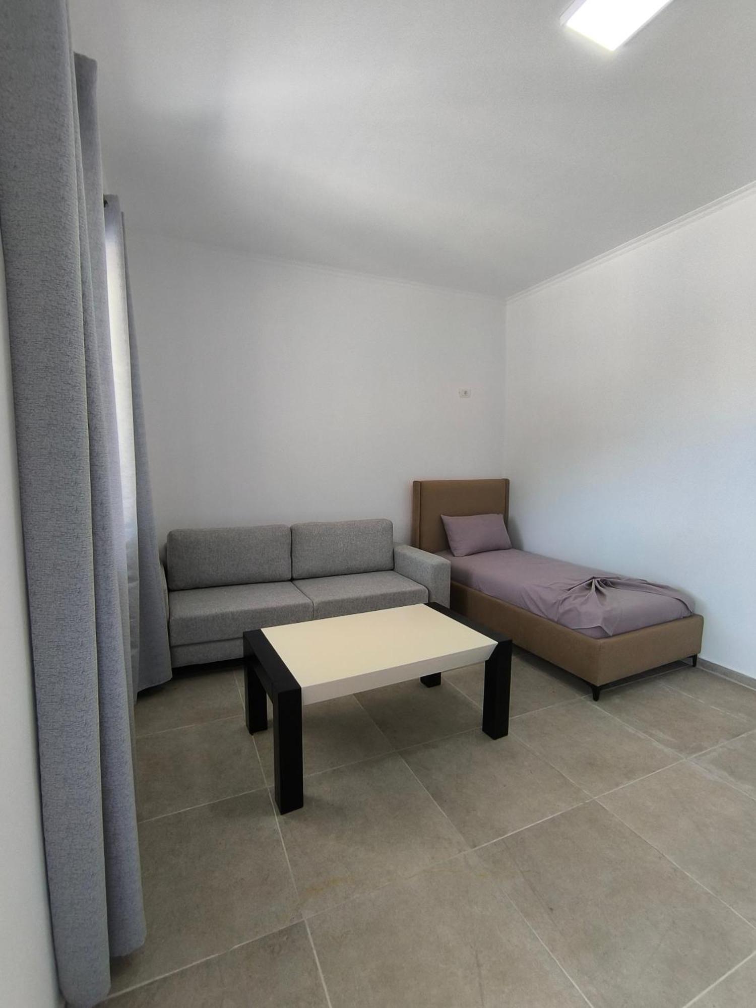 Kaful Apartments Qeparo Extérieur photo